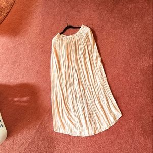 Forever 21 Boho pleated, flowy, maxi skirt. Color- Peach. Size L